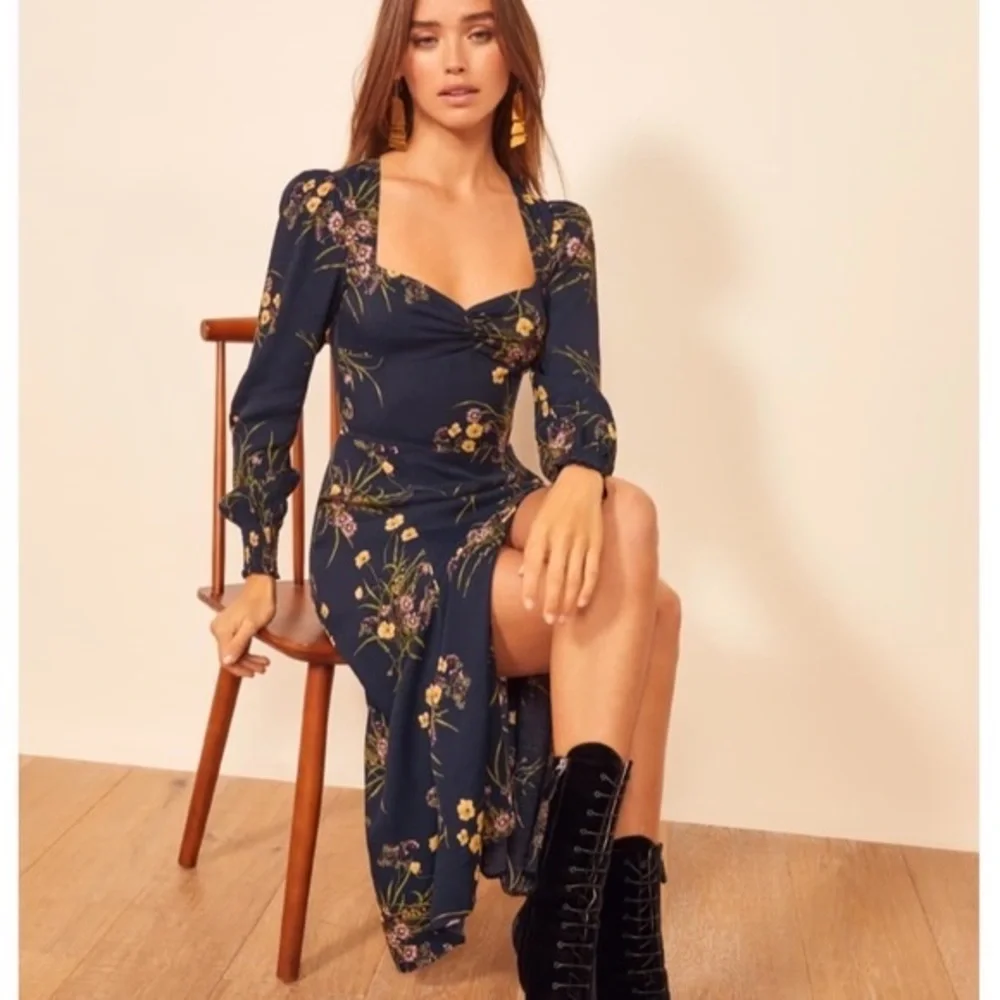 NWOT💙Reformation Wallflower Dress - Mademoiselle